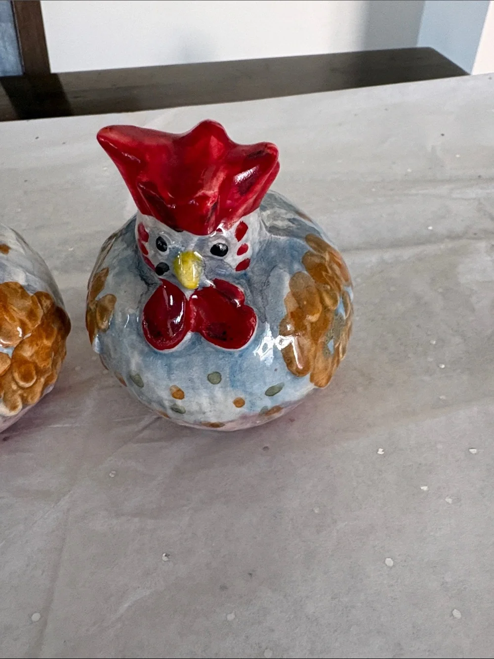 Vintage Chicks salt and Pepper Shakers